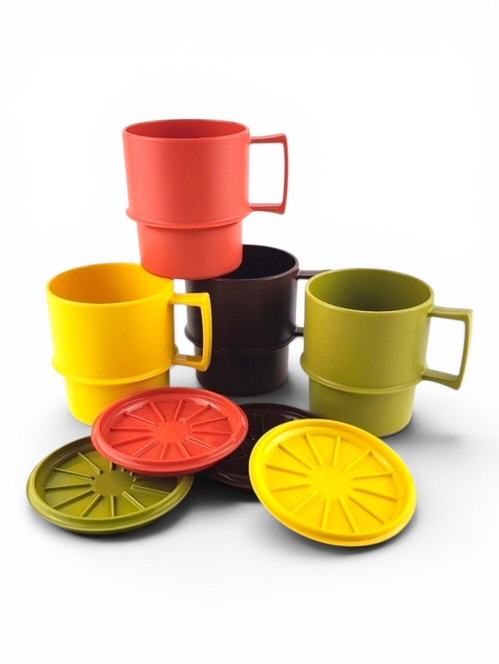 Tupperware Vintage Harvest Colors 4 Stackable Mug Set 1312 Coasters 1313